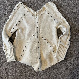 Elegant Cream Sweater with Button Accents